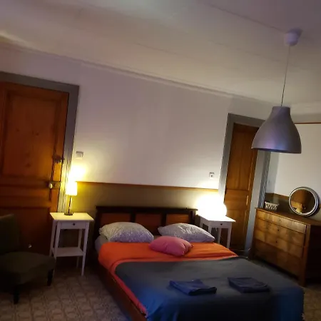 Jolie Appartement Avec Grand Jardin Apartamento Ecurie