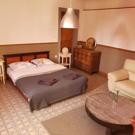 Apartamento Jolie Appartement Avec Grand Jardin *